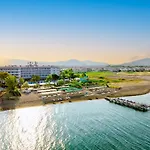 Halic Park فندق 4*