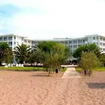 Halic Park 4*