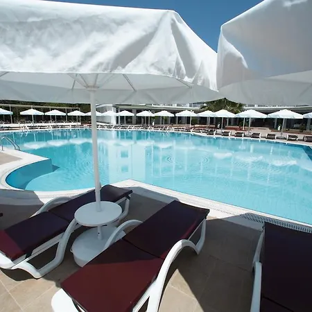 Le Monde Resort&spa Hotel