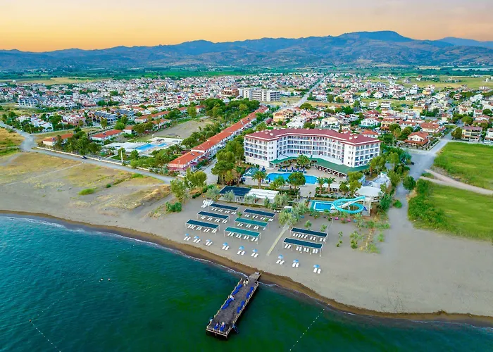 Hotel Halic Park 4*