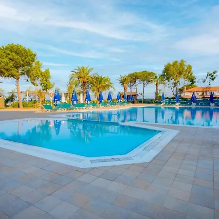 Hotel Le Monde Resort&spa 4*