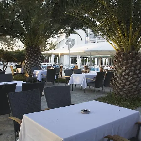 Halic Park 4*