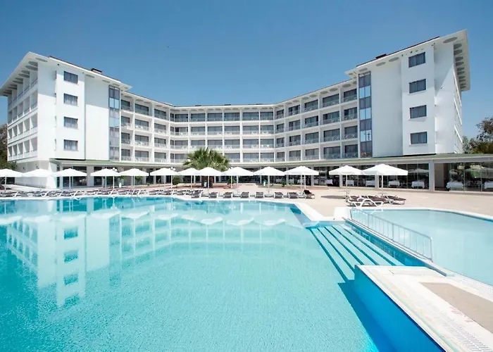 Halic Park 4*