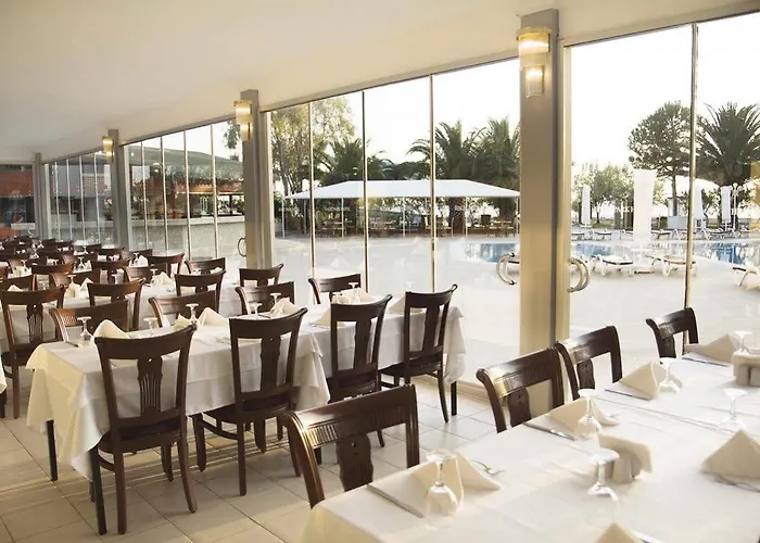 Halic Park Отель Дикили